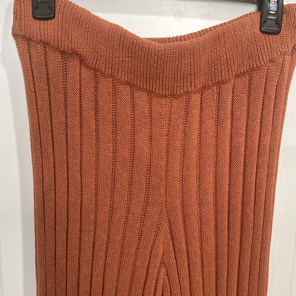 FREE PEOPLE BEACH IMOGENE RIBBED KNIT SWEATER PANTS SALMON RUST MEDIUM - Picture 6 of 11